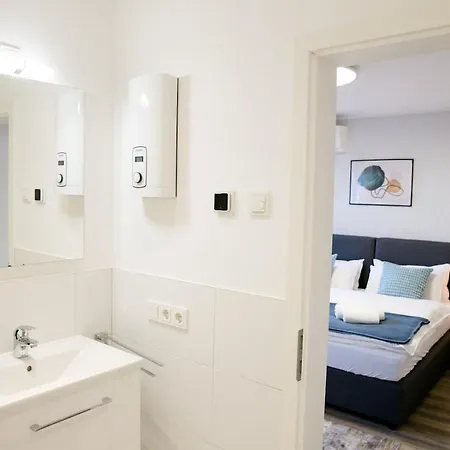 Bonquartier - Luxapt#1 Self Check-in Mit Küche, Klimaanlage Und Parkplatz Sankt Augustin